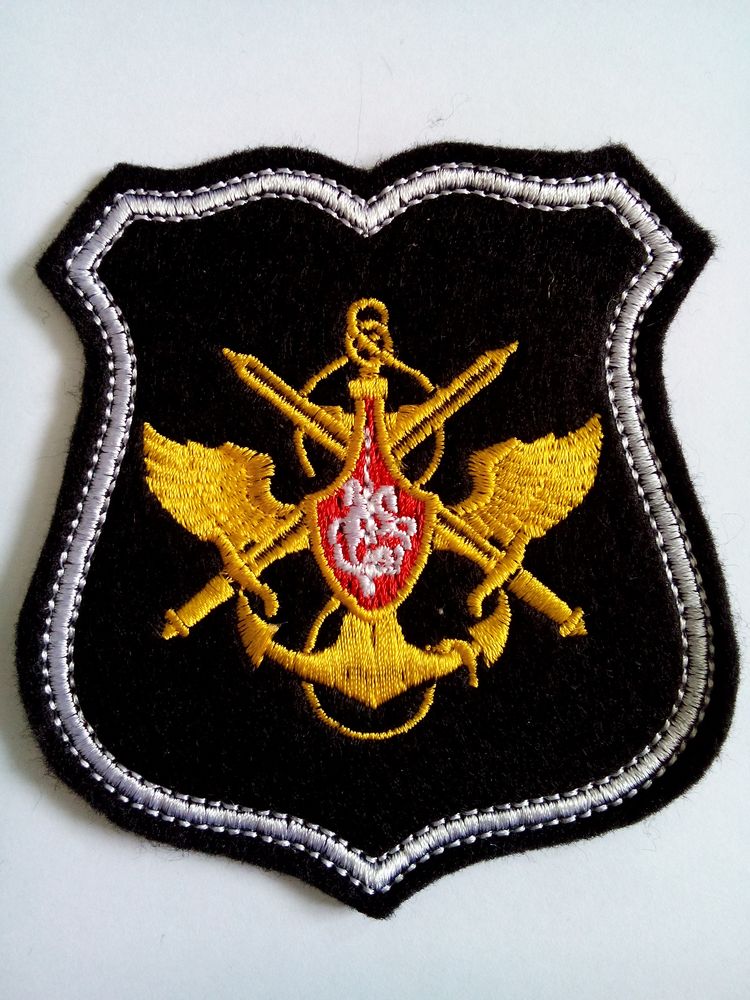 Артикул: 2000000085968 Шеврон Знак принадлежности к МО (черный с белым кантом), вышитый